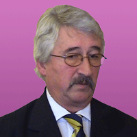 Dr. Kovács Kornél