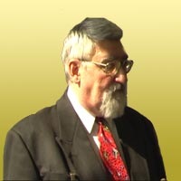 Dr Novaky Béla